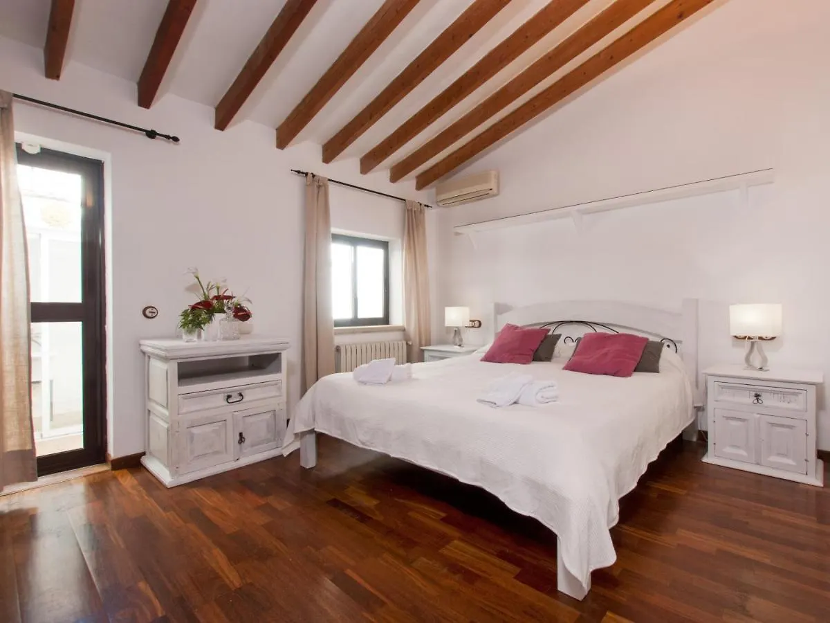 House Es Convent In Alcudia, Close To Beaches 0*, Αλκούδια